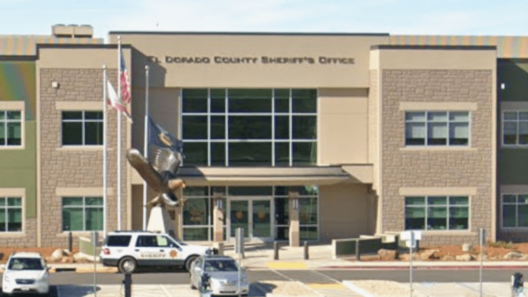 愛縣有冒充警員出沒 女司機被截查企圖強行拉下車｜細語燊語