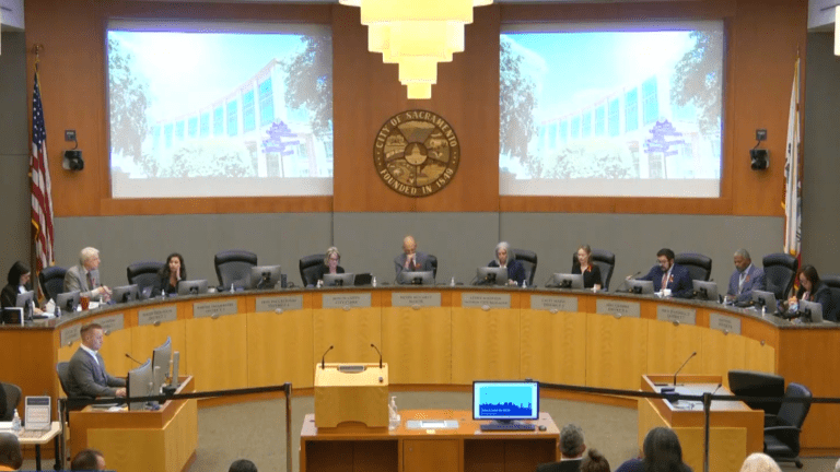 沙加緬度市議會商討填補 6600 萬元預算缺口 財赤循環難破｜細說燊語