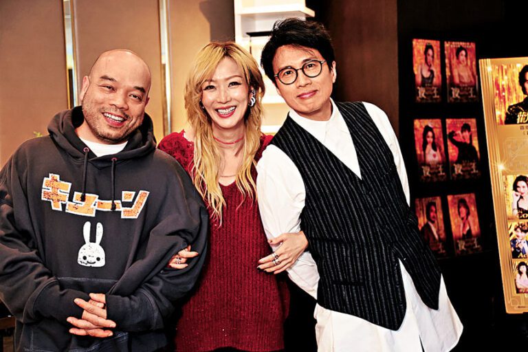 導演吳煒倫初初擔心Sammi喊唔出，點知最後連子華都被感動到喊。