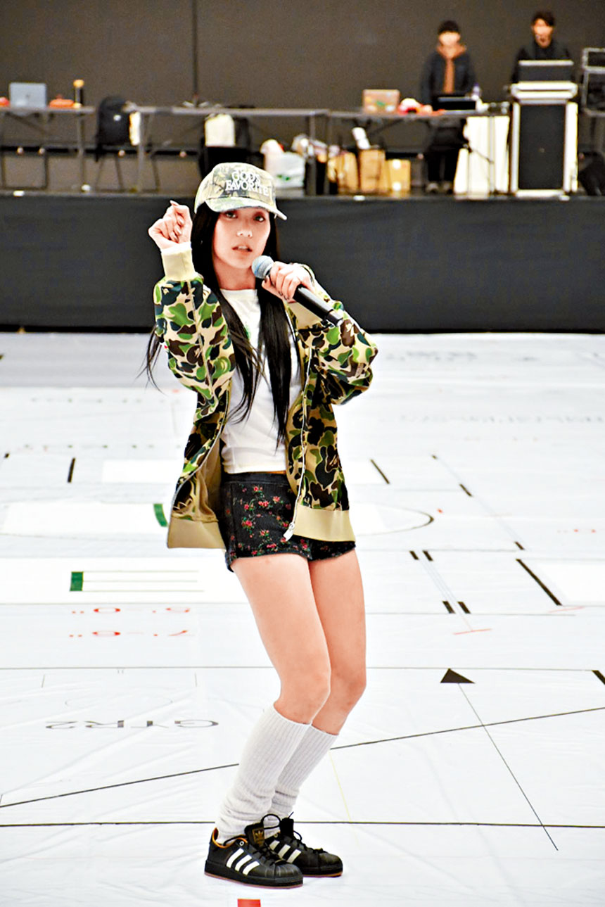 JACE昨日為紅館演唱會努力綵排。