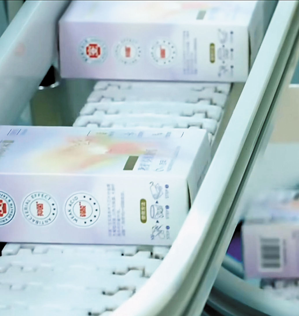 ■圖為「朵薇」工廠生產線部分場景。網上圖片