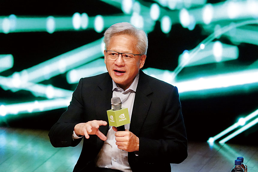 黃仁勳認為,科技業的AI資本支出擴張,不但「合理」,而且「可持續」。中央社資料圖片