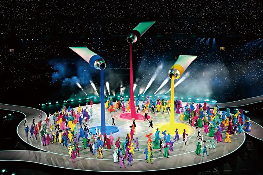 潑墨式的表演吸引觀眾。美聯社