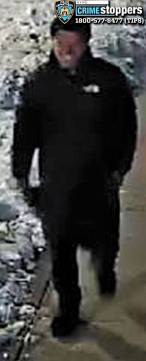 其中一名被通緝的嫌犯。