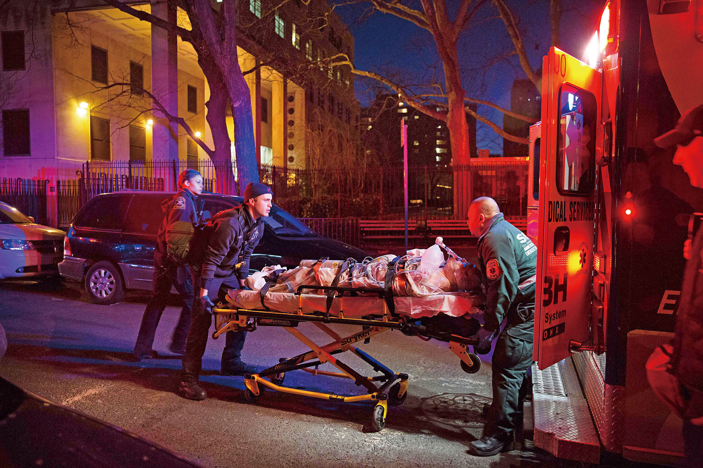 邦西格諾直言, EMS是市內薪酬最低的前線急救人員。Kevin Hagen/紐約時報