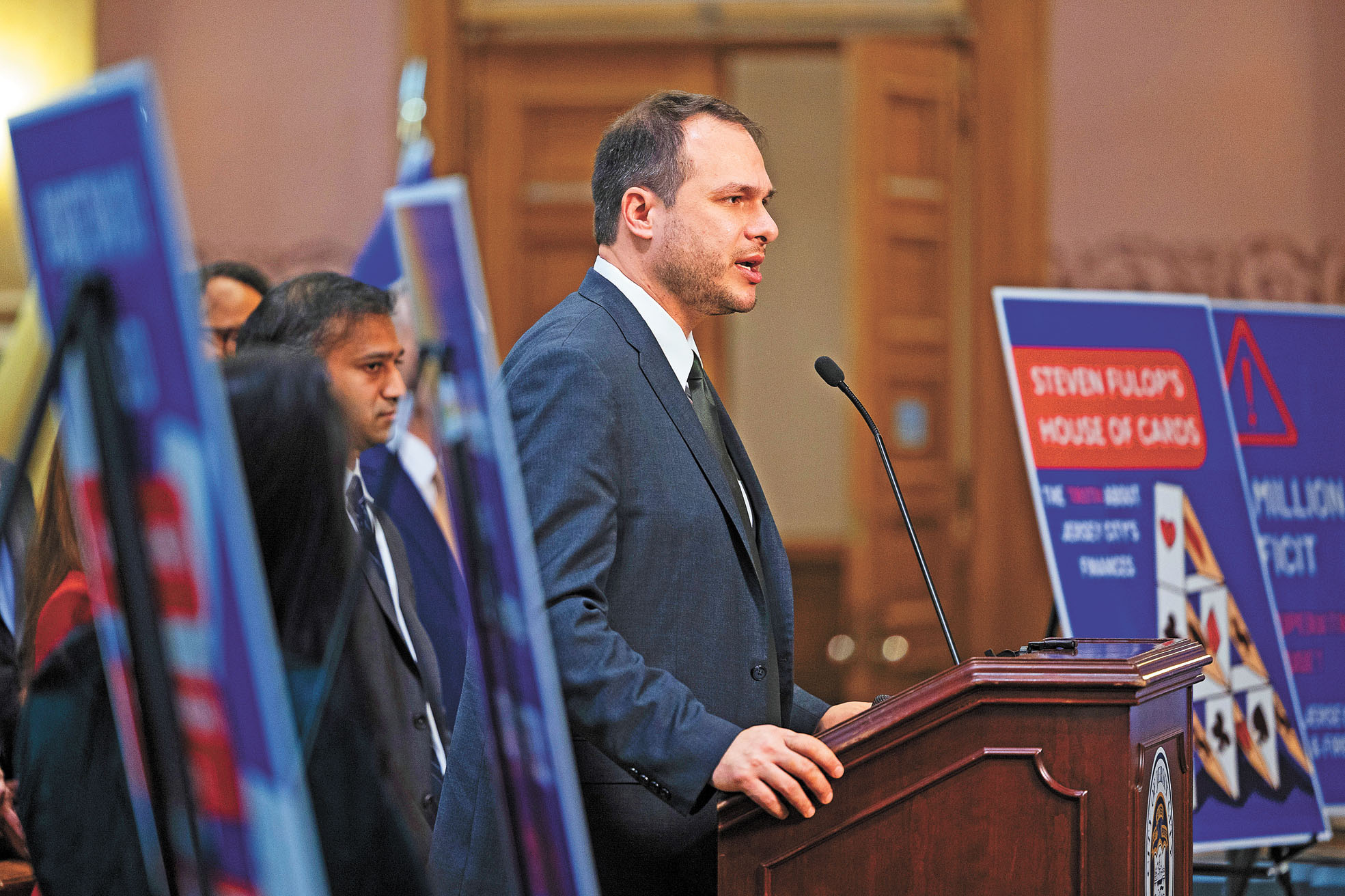 所羅門剛上任即揭出市府面臨高額財赤。 Rachel Wisniewski/紐約時報