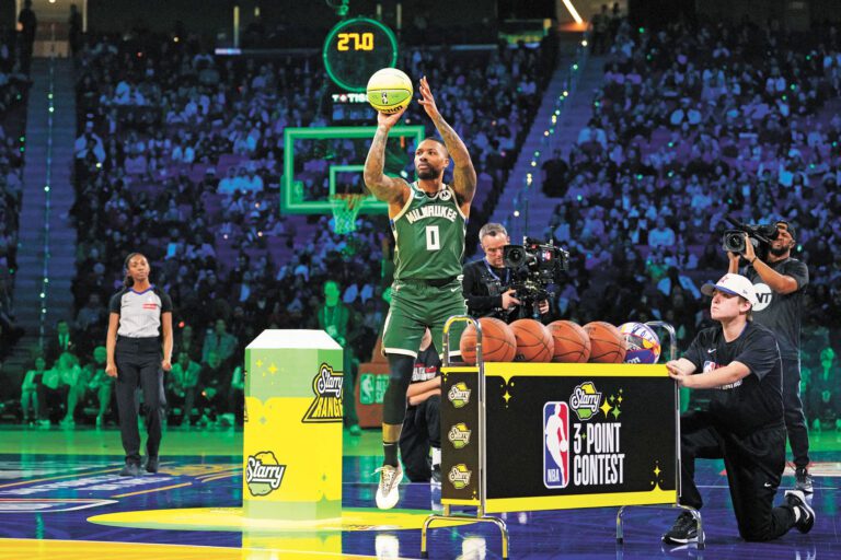 利拉德是三分球高手，已經多次參加全明星三分球大賽。路透社