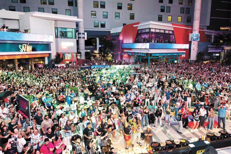 在波多黎各，球迷們通過電視轉播觀看第60屆超級碗和中場秀。美聯社