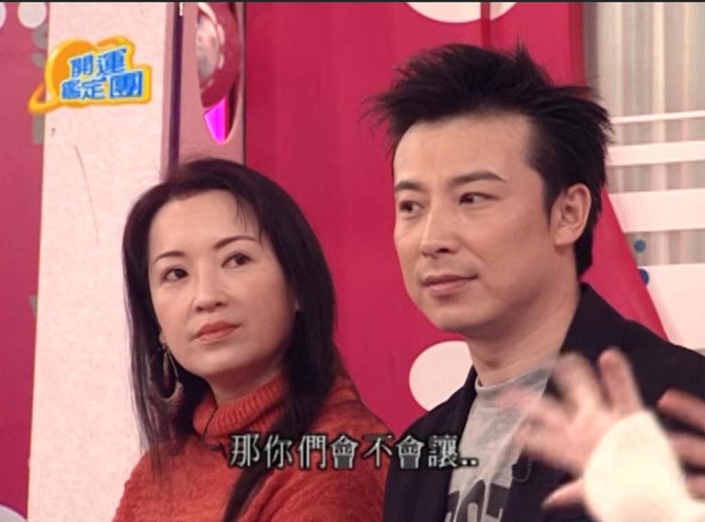 龔慈恩於1999年與台灣男星林煒結婚,2019年承認已分居兩年。