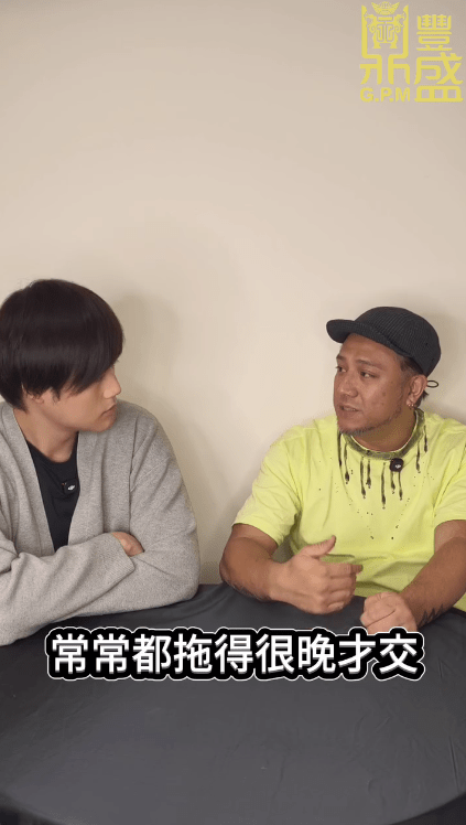 對於欠租指控,張致恒解釋只是收入不穩,「常常都拖得很晚才交」。(影片截圖)