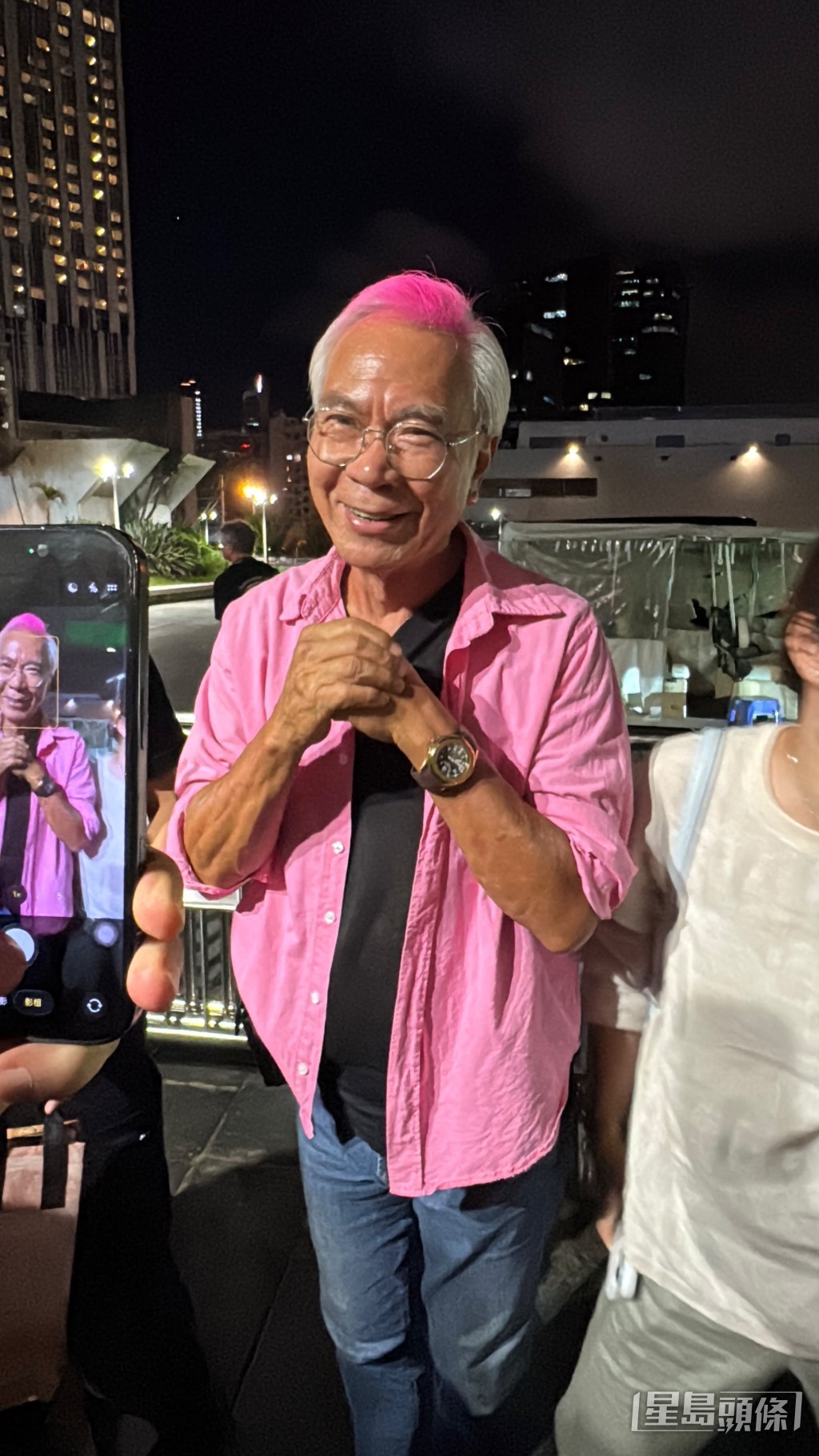 李龍基到場支持。