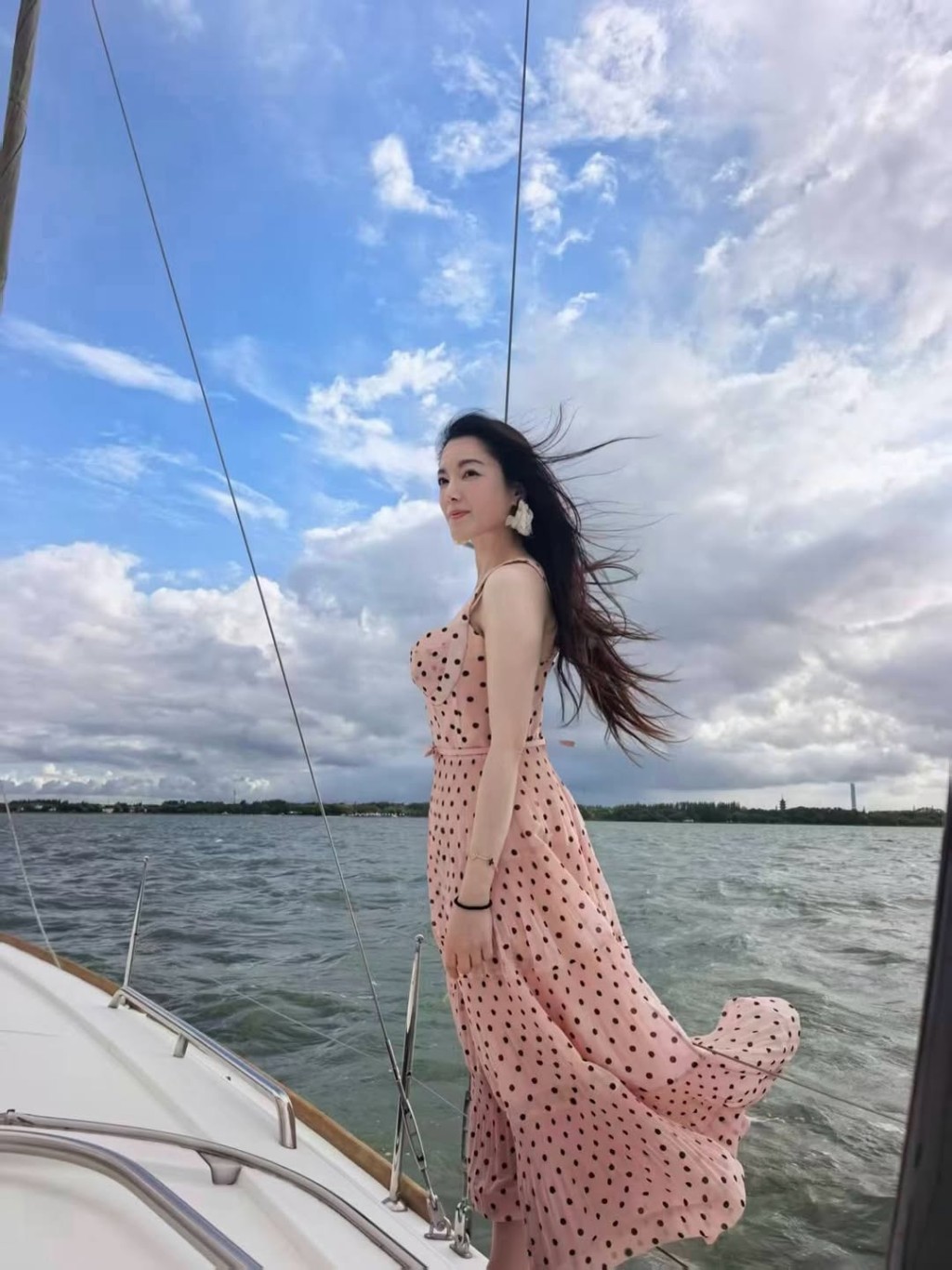 苟芸慧體態已回復至最佳狀態。