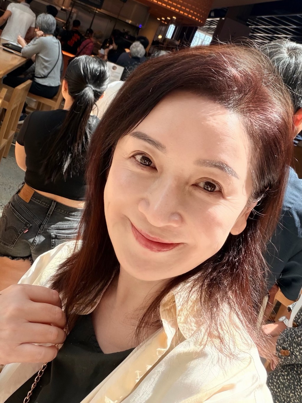 龔慈恩近日在社交平台分享她飛抵加拿大與兒子相聚。
