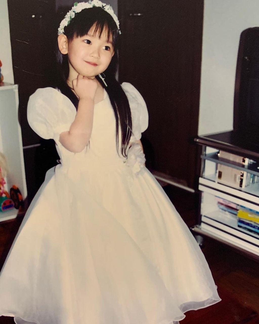林愷鈴自幼已是美人胚子。