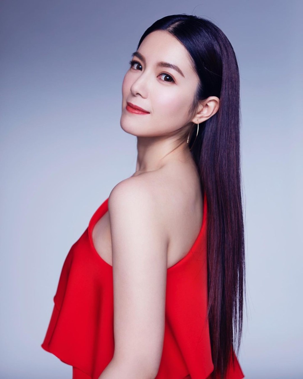 苟芸慧已鮮有幕前演出。