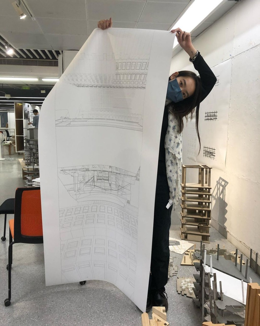 林愷鈴是香港大學建築系的畢業生。