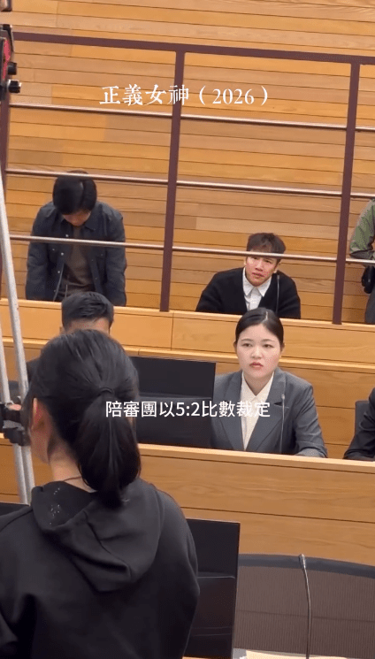黃浩霆在劇集《正義女神》中飾演少年犯。